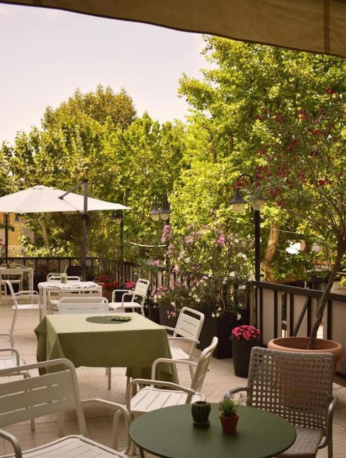 Hotel Miramare Et De La Ville Rimini Zewnętrze zdjęcie