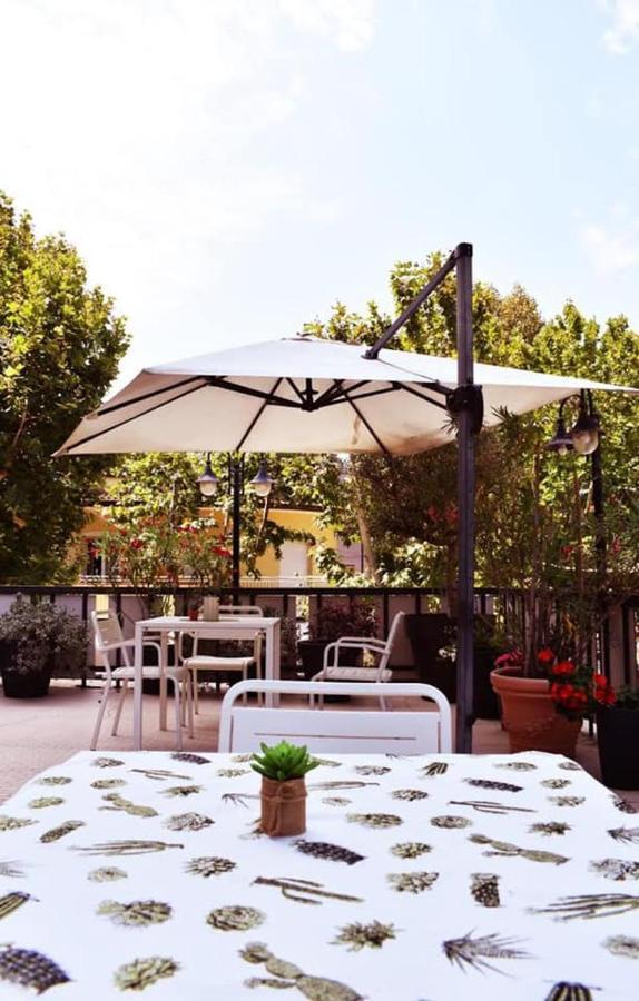 Hotel Miramare Et De La Ville Rimini Zewnętrze zdjęcie