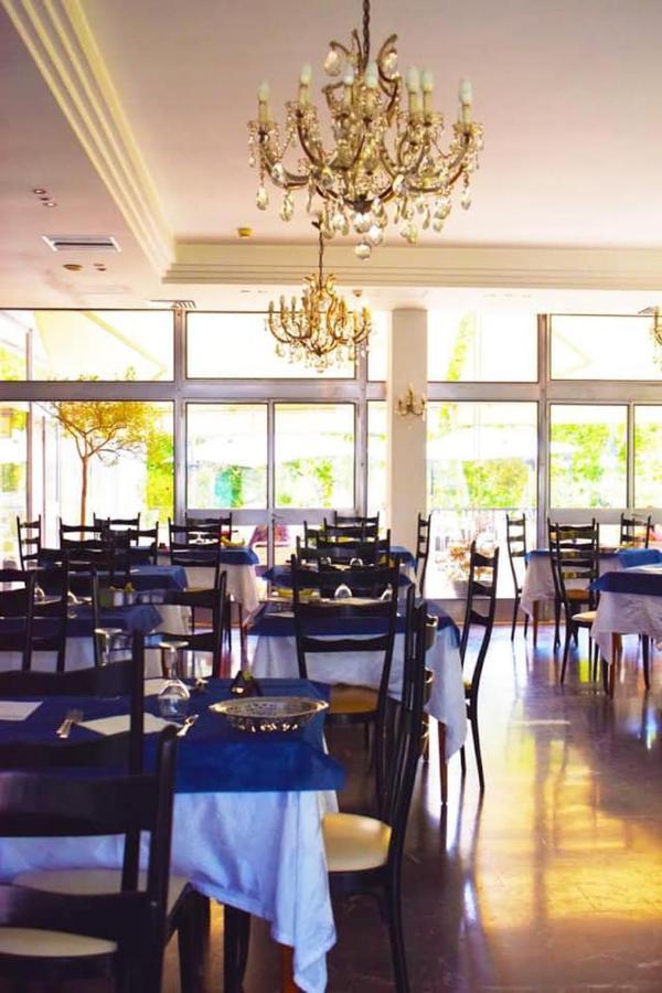 Hotel Miramare Et De La Ville Rimini Zewnętrze zdjęcie