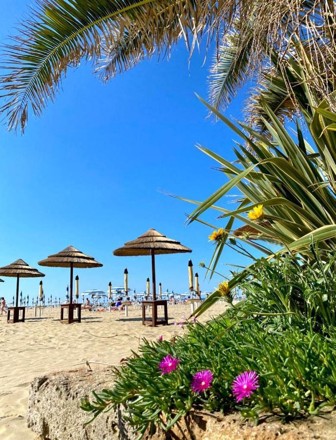 Hotel Miramare Et De La Ville Rimini Zewnętrze zdjęcie