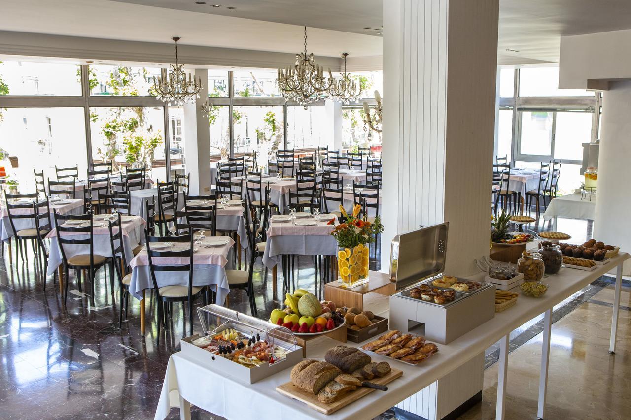 Hotel Miramare Et De La Ville Rimini Zewnętrze zdjęcie